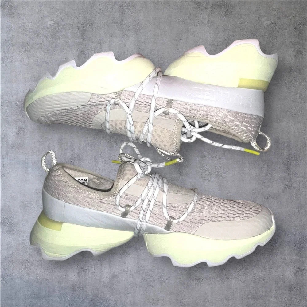 Sorel women’s sz 7